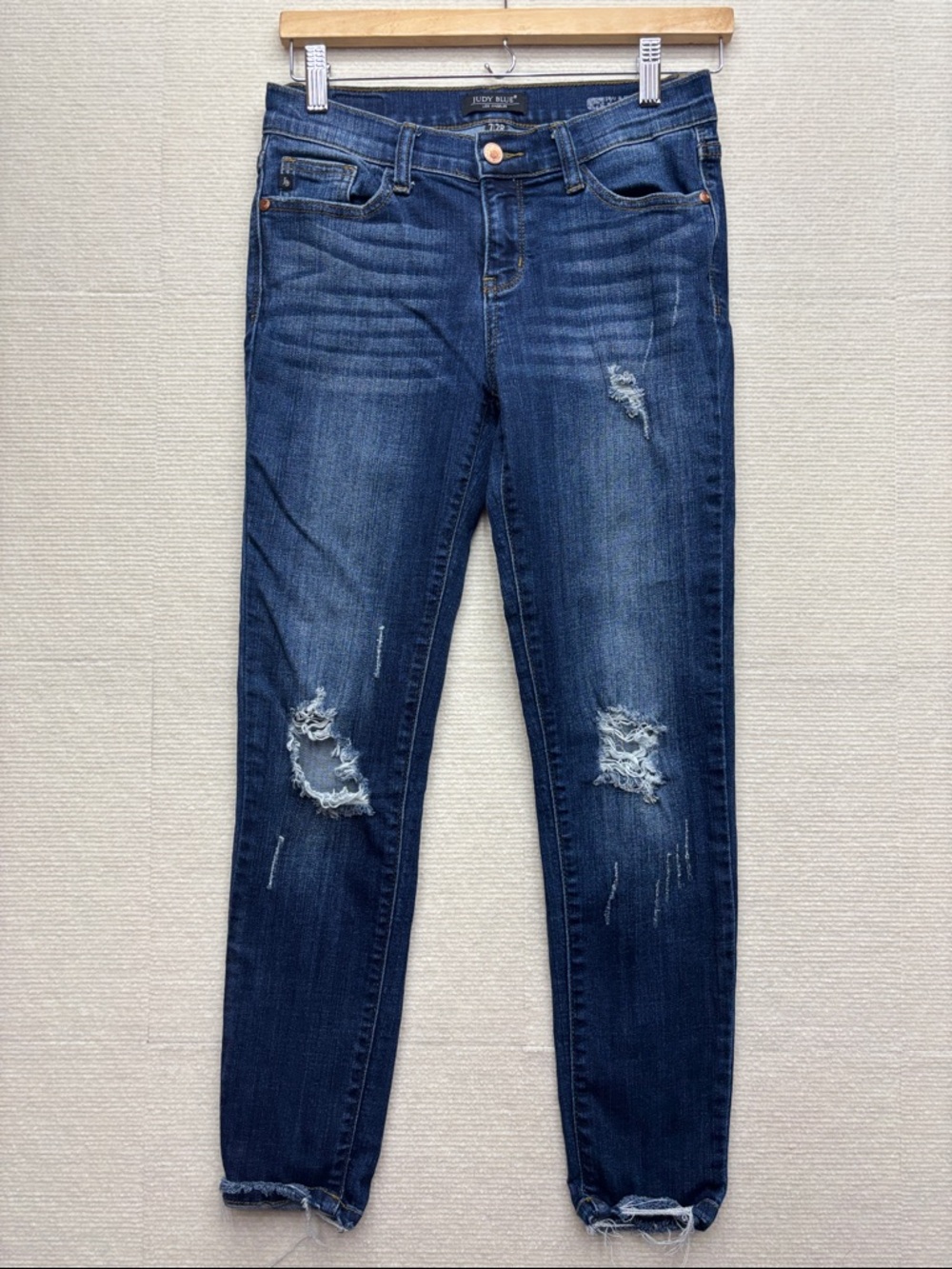 Judy Blue | Jeans Dark Blue Distressed 7/28 7 28